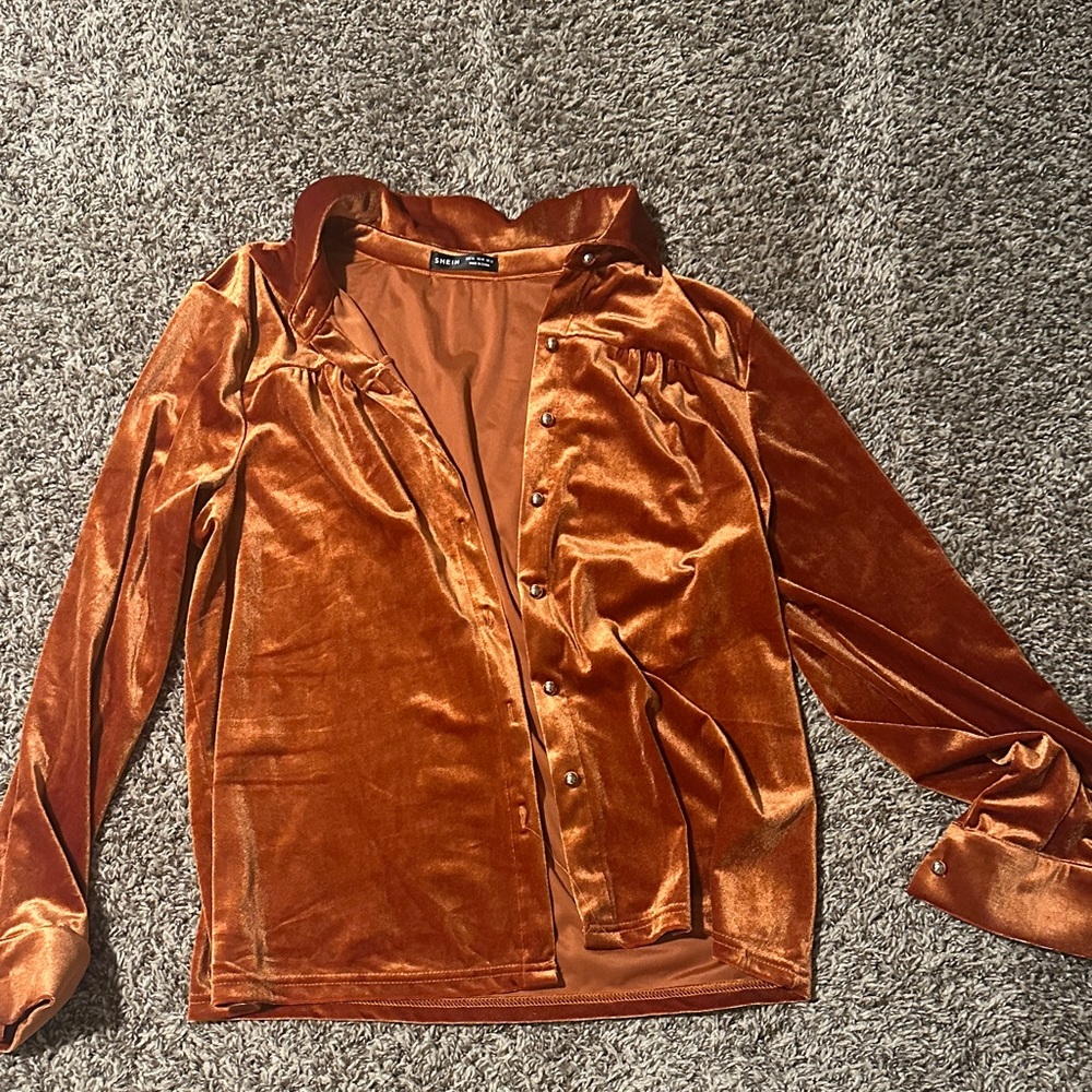 SHEIN Velvet Button-Up Blouse in Rich Brown